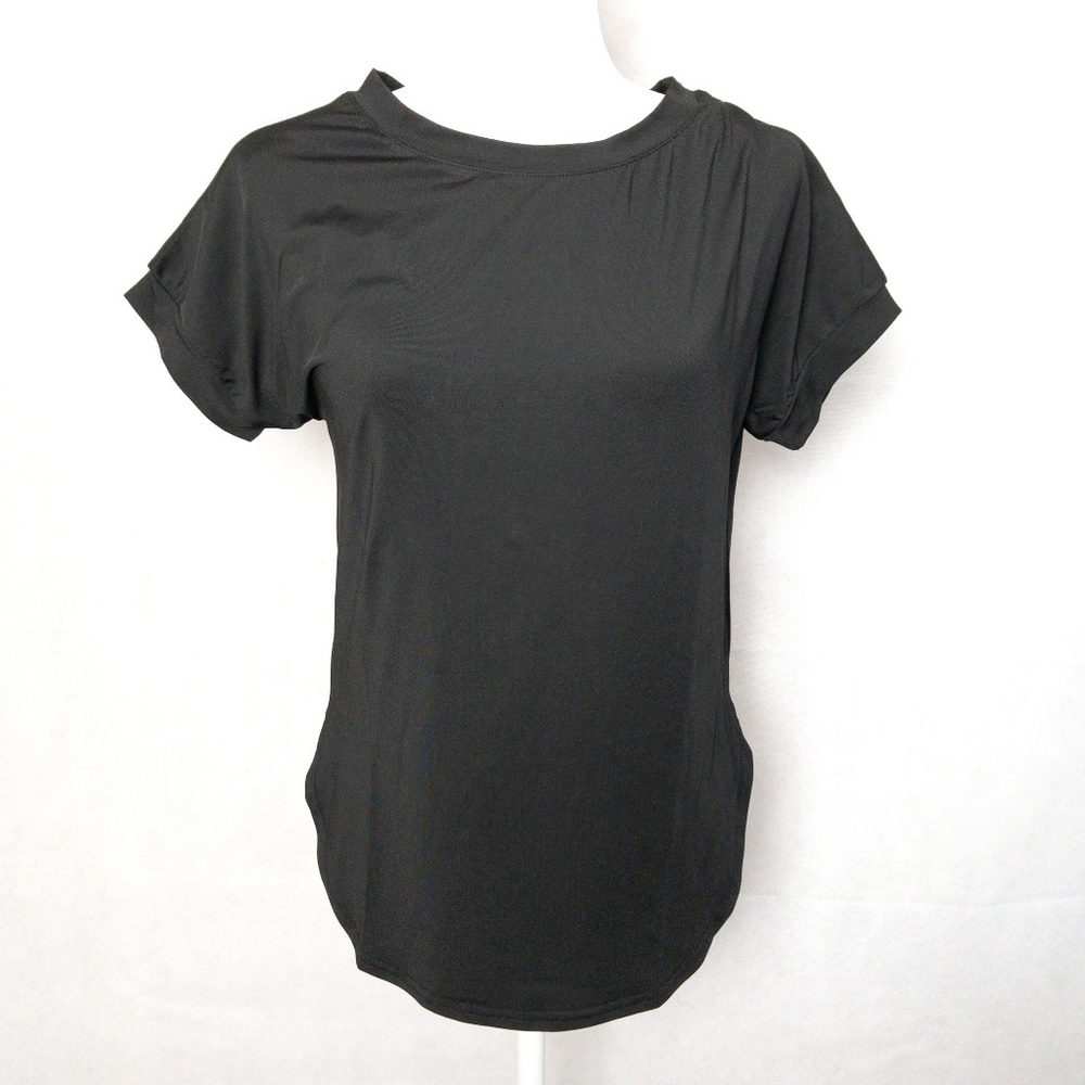 Black t-shirt
